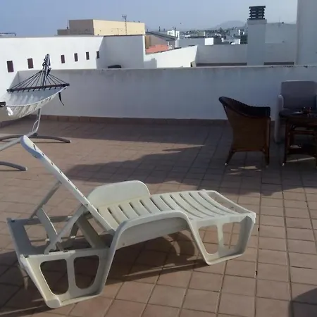 Apartamento Lorenzo's Bed & Surf Corralejo